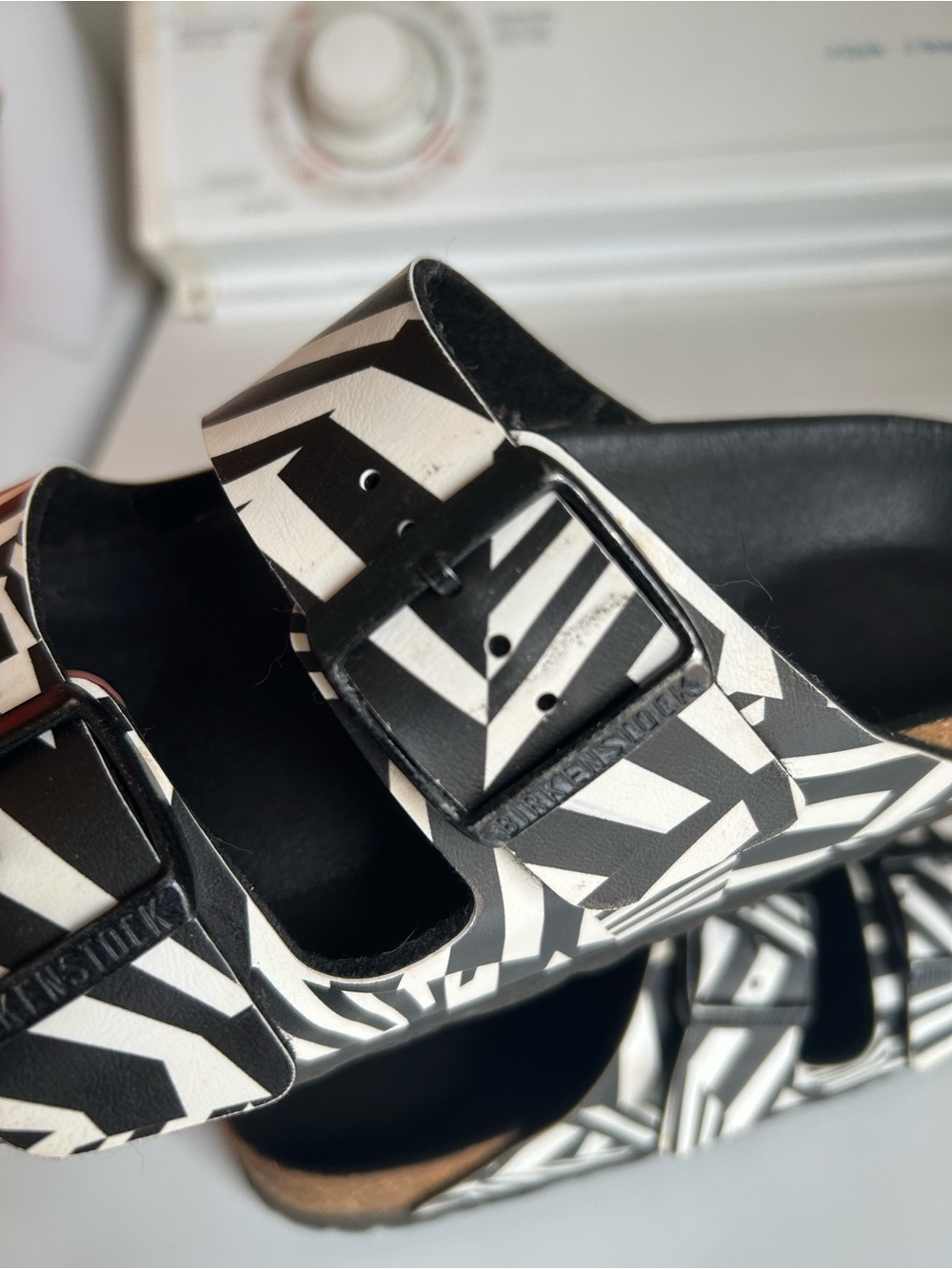 Birkenstock Anthropologie Striped Dazzle Camo Sandals - Picture 16 of 16